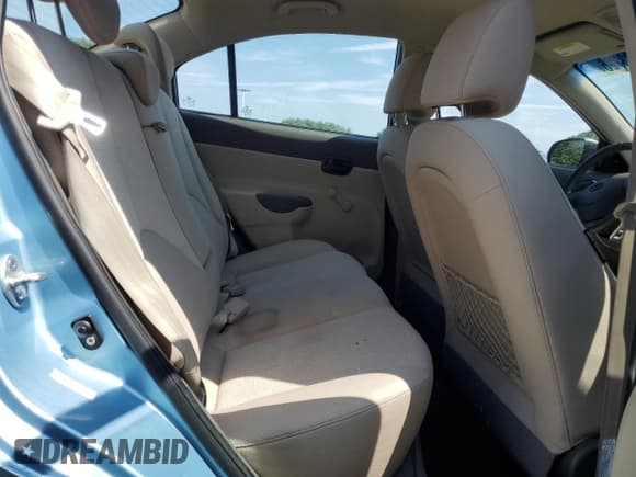 ✅ 2011 Hyundai Accent GLS • VIN: KMHCN4AC0BU543323 • Lot: 68493725. Listed on Copart with 167,916 mi. Free auction sales archive from the USA and detailed vehicle history report at DreamBid. Image 10.
