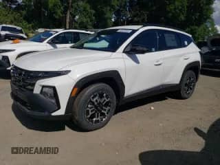 2025 Hyundai Tucson SEL z VIN 5NMJFCDE1SH502870, wystawiony jako Copart lot #70522855 z przebiegiem 10 mil mil oraz Szkoda całkowita • Salvage title. Historia ofert i sprzedaży dostępna na DreamBid. Obrazek 1.