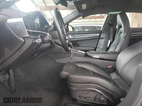 ✅ 2022 Porsche Panamera • VIN: WP0AJ2A71NL101241 • Lot: 90644135. Listed on Copart with 51,222 mi. Free auction sales archive from the USA and detailed vehicle history report at DreamBid. Image 7.