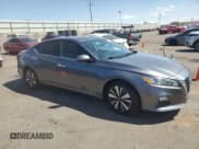 ✅ 2022 Nissan Altima SV • VIN: 1N4BL4DV9NN337585 • Лот: 68678105. Опубликован ранее на Copart с пробегом 75 872 миль. Бесплатный доступ к архиву аукционных продаж из США и подробный отчёт об истории автомобиля на DreamBid. Изображение 4.