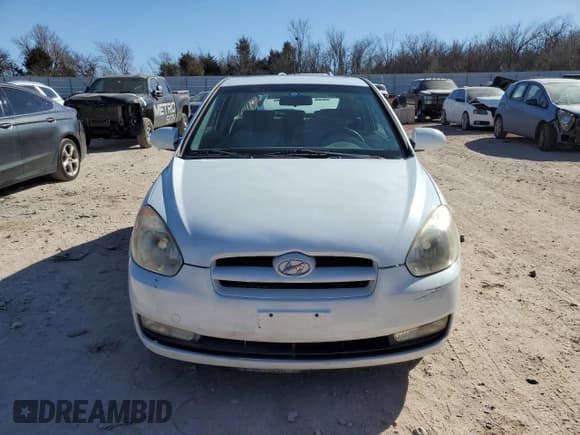 ✅ 2007 Hyundai Accent SE • VIN: KMHCN36C47U029548 • Лот: 47409735. Опубликован ранее на Copart с пробегом 125 566 миль. Бесплатный доступ к архиву аукционных продаж из США и подробный отчёт об истории автомобиля на DreamBid. Изображение 5.
