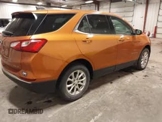 ✅ 2019 Chevrolet Equinox LT • VIN: 2GNAXUEV3K6171077 • Lot: 43381295. Wystawiony na IAAI z przebiegiem 44 971 mil. Bezpłatny archiwum sprzedaży aukcyjnych z USA i szczegółowy raport historii pojazdu na DreamBid. Zdjęcie 4.