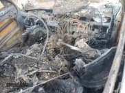 ✅ 2019 Jeep Cherokee Latitude Plus • VIN: 1C4PJLLBXKD151756 • Lot: 85293135. Listed on Copart with Not provided. Free auction sales archive from the USA and detailed vehicle history report at DreamBid. Image 8.