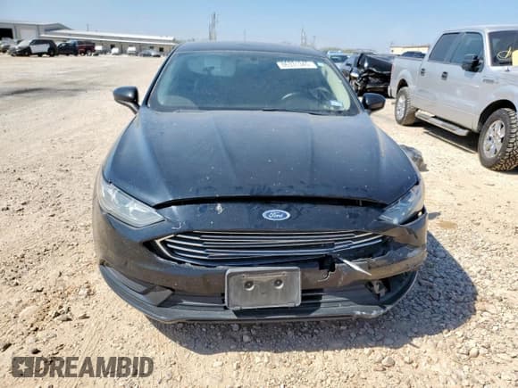 ✅ 2017 Ford Fusion Hybrid SE • VIN: 3FA6P0LUXHR285327 • Lot: 86331345. Wystawiony na Copart z przebiegiem 183 740 mil. Bezpłatny archiwum sprzedaży aukcyjnych z USA i szczegółowy raport historii pojazdu na DreamBid. Zdjęcie 5.