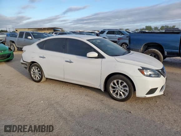 ✅ 2018 Nissan Sentra SV • VIN: 3N1AB7AP0JL641837 • Lot: 82456375. Listed on Copart with 106,005 mi. Free auction sales archive from the USA and detailed vehicle history report at DreamBid. Image 4.