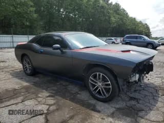 ✅ 2019 Dodge Challenger SXT • VIN: 2C3CDZGG1KH759736 • Lot: 65568594. Wystawiony na Copart z przebiegiem 110 877 mil. Bezpłatny archiwum sprzedaży aukcyjnych z USA i szczegółowy raport historii pojazdu na DreamBid. Zdjęcie 4.