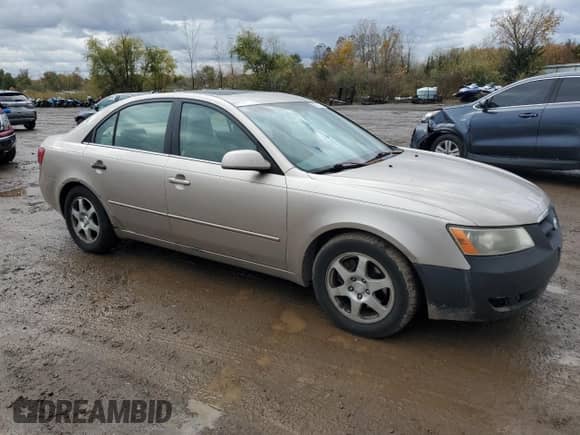 ✅ 2007 Hyundai Sonata SE • VIN: 5NPEU46F47H158867 • Лот: 82778715. Размещён на Copart с пробегом 228 147 миль миль. Получите бесплатный доступ к архиву аукционных продаж из США и посмотрите подробный отчёт об истории автомобиля на DreamBid. Изображение 4.