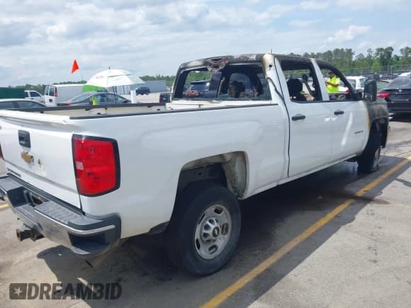 ✅ 2015 Chevrolet Silverado 2500HD Work Truck • VIN: 1GC1KUEG0FF129924 • Lot: 42050402. Listed on IAAI with 162,472 mi. Free auction sales archive from the USA and detailed vehicle history report at DreamBid. Image 4.
