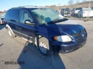 ✅ 2003 Dodge Caravan Sport • VIN: 2D4GP44R83R283111 • Lot: 43645743. Wystawiony na IAAI z przebiegiem 168 086 mil. Bezpłatny archiwum sprzedaży aukcyjnych z USA i szczegółowy raport historii pojazdu na DreamBid. Zdjęcie 1.