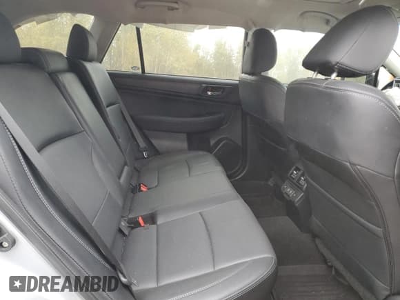 ✅ 2019 Subaru Outback Limited • VIN: 4S4BSFNC2K3330115 • Lot: 85843075. Wystawiony na Copart z przebiegiem 45 487 mil. Bezpłatny archiwum sprzedaży aukcyjnych z USA i szczegółowy raport historii pojazdu na DreamBid. Zdjęcie 11.