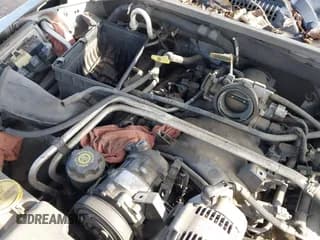 ✅ 2001 Dodge Dakota Sport • VIN: 1B7HG2AN91S290457 • Lot: 42381350. Wystawiony na IAAI z przebiegiem 192 163 mil. Bezpłatny archiwum sprzedaży aukcyjnych z USA i szczegółowy raport historii pojazdu na DreamBid. Zdjęcie 6.