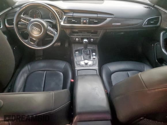 ✅ 2018 Audi A6 Premium Plus • VIN: WAUG8AFC6JN015182 • Лот: 90880355. Опубликован ранее на Copart с пробегом 89 363 миль. Бесплатный доступ к архиву аукционных продаж из США и подробный отчёт об истории автомобиля на DreamBid. Изображение 8.