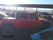 ✅ 2020 Jeep Gladiator Rubicon • VIN: 1C6JJTBG0LL188820 • Lot: 43855675. Wystawiony na IAAI z przebiegiem 40 145 mil. Bezpłatny archiwum sprzedaży aukcyjnych z USA i szczegółowy raport historii pojazdu na DreamBid. Zdjęcie 13.