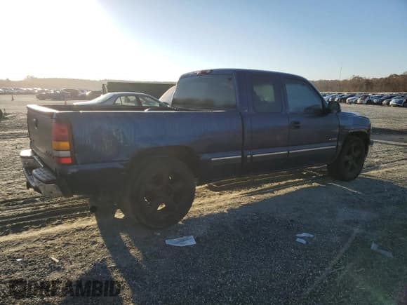 ✅ 2000 Chevrolet Silverado 1500 LS • VIN: 2GCEC19T4Y1199392 • Lot: 92862095. Listed on Copart with 286,350 mi. Free auction sales archive from the USA and detailed vehicle history report at DreamBid. Image 3.