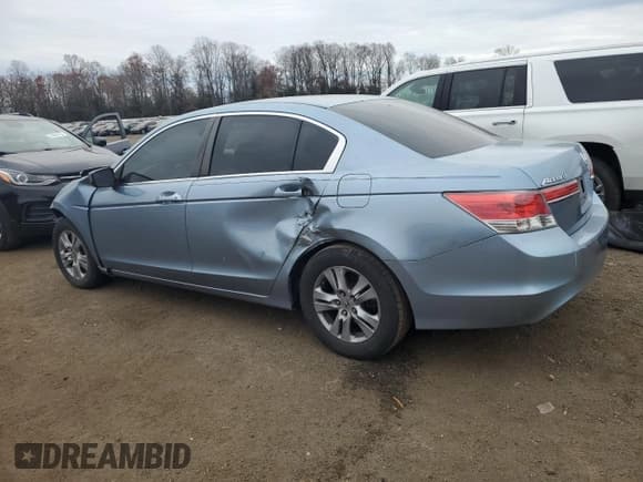✅ 2012 Honda Accord LX Premium • VIN: 1HGCP2F40CA127247 • Lot: 91246945. Wystawiony na Copart z przebiegiem 110 272 mil. Bezpłatny archiwum sprzedaży aukcyjnych z USA i szczegółowy raport historii pojazdu na DreamBid. Zdjęcie 2.