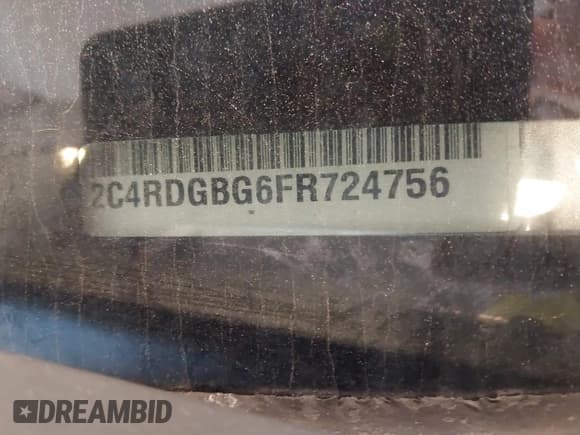 ✅ 2015 Dodge Grand Caravan SE • VIN: 2C4RDGBG6FR724756 • Lot: 42897032. Wystawiony na IAAI z przebiegiem 249 078 mil. Bezpłatny archiwum sprzedaży aukcyjnych z USA i szczegółowy raport historii pojazdu na DreamBid. Zdjęcie 9.