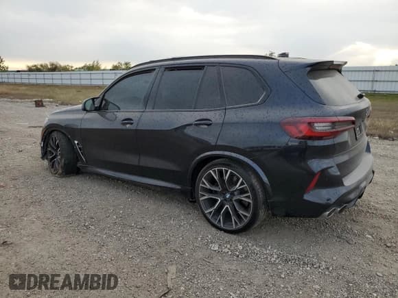 ✅ 2022 BMW X5 M • VIN: 5YMJU0C00N9K37599 • Лот: 83061804. Опубликован ранее на Copart с пробегом Не указан. Бесплатный доступ к архиву аукционных продаж из США и подробный отчёт об истории автомобиля на DreamBid. Изображение 2.