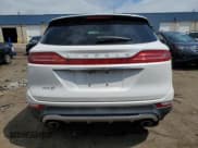 ✅ 2019 Lincoln MKC Standard • VIN: 5LMCJ1D90KUL49737 • Lot: 69945455. Listed on Copart with 41,268 mi. Free auction sales archive from the USA and detailed vehicle history report at DreamBid. Image 6.