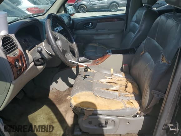 ✅ 2003 GMC Envoy SLE • VIN: 1GKDS13S032209380 • Lot: 57093225. Wystawiony na Copart z przebiegiem Nie podano. Bezpłatny archiwum sprzedaży aukcyjnych z USA i szczegółowy raport historii pojazdu na DreamBid. Zdjęcie 7.