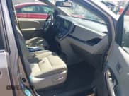 ✅ 2015 Toyota Sienna Limited • VIN: 5TDDK3DC3FS101458 • Лот: 42382380. Опубликован ранее на IAAI с пробегом 130 847 миль. Бесплатный доступ к архиву аукционных продаж из США и подробный отчёт об истории автомобиля на DreamBid. Изображение 5.