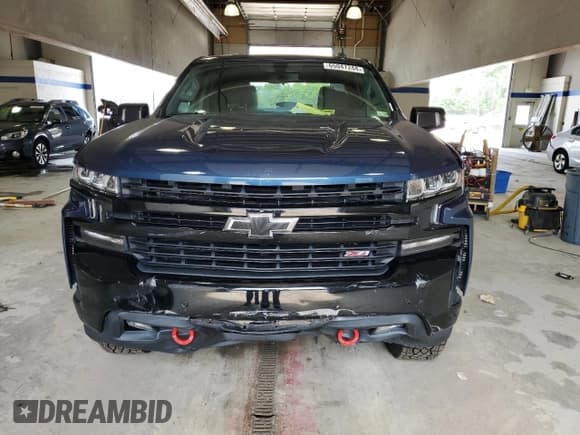 ✅ 2021 Chevrolet Silverado 1500 LT Trail Boss • VIN: 3GCPYFED5MG212593 • Lot: 65047244. Wystawiony na Copart z przebiegiem 40 920 mil. Bezpłatny archiwum sprzedaży aukcyjnych z USA i szczegółowy raport historii pojazdu na DreamBid. Zdjęcie 5.