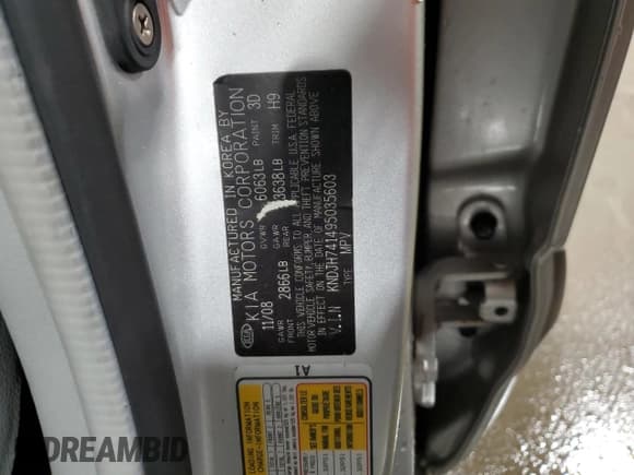 ✅ 2009 Kia Borrego EX • VIN: KNDJH741495035603 • Lot: 84233014. Listed on Copart with 108,085 mi. Free auction sales archive from the USA and detailed vehicle history report at DreamBid. Image 14.