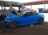 ✅ 2023 Toyota 86 • VIN: JF1ZNBC13P8754262 • Lot: 42711931. Wystawiony na IAAI z przebiegiem 23 152 mil. Bezpłatny archiwum sprzedaży aukcyjnych z USA i szczegółowy raport historii pojazdu na DreamBid. Zdjęcie 14.