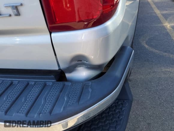 ✅ 2020 Chevrolet Silverado 2500HD LT • VIN: 1GC1YNE72LF273992 • Lot: 42910873. Wystawiony na IAAI z przebiegiem 64 321 mil. Bezpłatny archiwum sprzedaży aukcyjnych z USA i szczegółowy raport historii pojazdu na DreamBid. Zdjęcie 1.