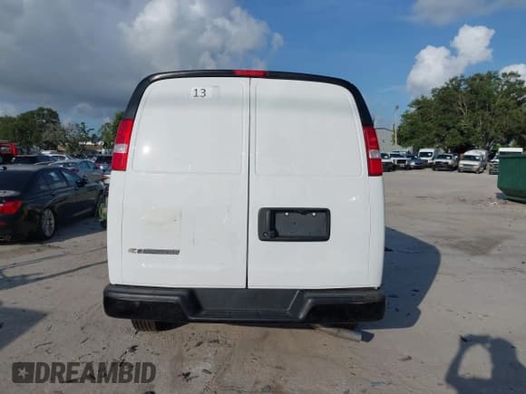 ✅ 2025 Chevrolet Express Cargo • VIN: 1GCWGAFP1S1134612 • Lot: 42799018. Wystawiony na IAAI z przebiegiem Nie podano. Bezpłatny archiwum sprzedaży aukcyjnych z USA i szczegółowy raport historii pojazdu na DreamBid. Zdjęcie 16.