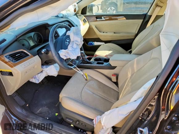 ✅ 2015 Hyundai Sonata Limited • VIN: 5NPE34AF6FH015511 • Лот: 90922725. Опубликован ранее на Copart с пробегом 104 193 миль. Бесплатный доступ к архиву аукционных продаж из США и подробный отчёт об истории автомобиля на DreamBid. Изображение 7.