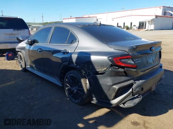 ✅ 2022 Subaru WRX Premium • VIN: JF1VBAF60N9033025 • Lot: 43408043. Wystawiony na IAAI z przebiegiem 7 176 mil. Bezpłatny archiwum sprzedaży aukcyjnych z USA i szczegółowy raport historii pojazdu na DreamBid. Zdjęcie 3.