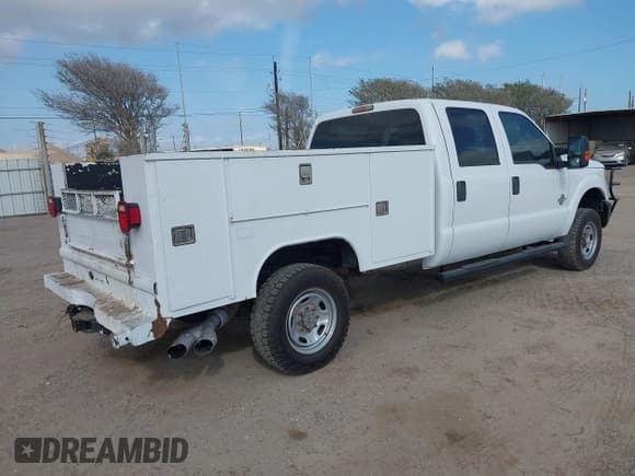 ✅ 2012 Ford F-250 Lariat • VIN: 1FT7W2BT4CEA07492 • Лот: 43769304. Опубликован ранее на IAAI с пробегом 263 047 миль. Бесплатный доступ к архиву аукционных продаж из США и подробный отчёт об истории автомобиля на DreamBid. Изображение 4.