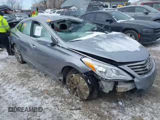 2015 Hyundai Azera z VIN KMHFG4JG7FA469299, wystawiony jako IAAI lot #41400675 z przebiegiem Nie podano mil oraz . Historia ofert i sprzedaży dostępna na DreamBid. Obrazek 1.