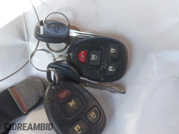 ✅ 2014 Chevrolet Express Cargo • VIN: 1GCWGGBA5E1205786 • Lot: 41339085. Listed on IAAI with 201,460 mi. Free auction sales archive from the USA and detailed vehicle history report at DreamBid. Image 11.