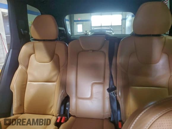 ✅ 2019 Volvo XC90 Inscription • VIN: YV4A22PL4K1510114 • Lot: 93452915. Wystawiony na Copart z przebiegiem 65 611 mil. Bezpłatny archiwum sprzedaży aukcyjnych z USA i szczegółowy raport historii pojazdu na DreamBid. Zdjęcie 10.