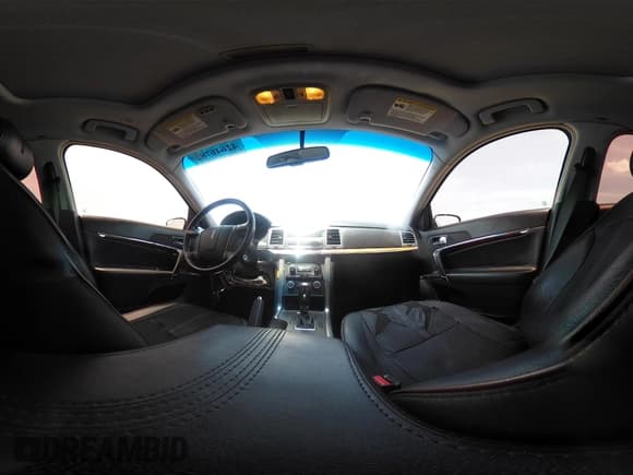 ✅ 2011 Lincoln MKZ • VIN: 3LNHL2GC4BR763708 • Lot: 42646782. Wystawiony na IAAI z przebiegiem 82 287 mil. Bezpłatny archiwum sprzedaży aukcyjnych z USA i szczegółowy raport historii pojazdu na DreamBid. Zdjęcie 18.