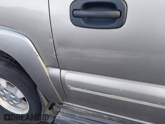 2000 Chevrolet Suburban LT с VIN 3GNFK16T7YG212341, выставлен на аукционе IAAI как лот 39408946 с пробегом 229 573 миль миль и . История ставок и продаж доступна на DreamBid. Изображение 6.