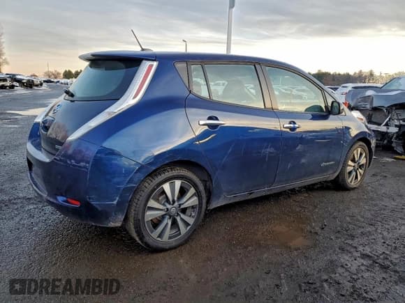 ✅ 2017 Nissan LEAF S • VIN: 1N4BZ0CP6HC303887 • Lot: 95619285. Wystawiony na Copart z przebiegiem 94 755 mil. Bezpłatny archiwum sprzedaży aukcyjnych z USA i szczegółowy raport historii pojazdu na DreamBid. Zdjęcie 3.