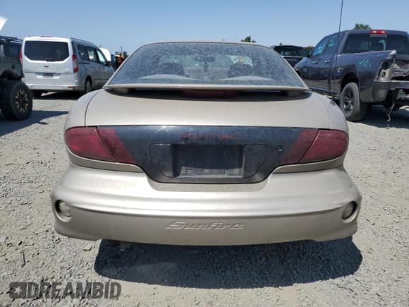 ✅ 2002 Pontiac Sunfire SE • VIN: 1G2JB124327288986 • Lot: 64072634. Listed on Copart with 122,306 mi. Free auction sales archive from the USA and detailed vehicle history report at DreamBid. Image 6.