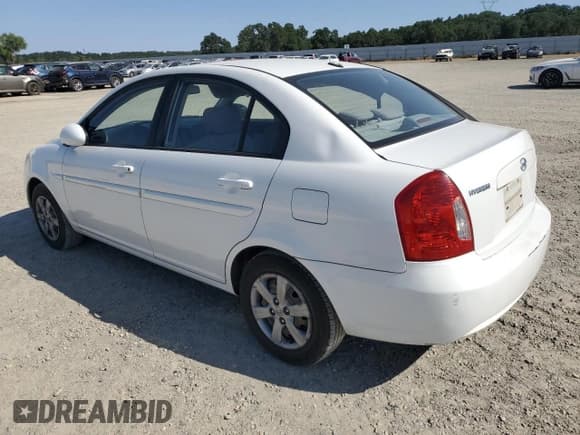 ✅ 2009 Hyundai Accent Auto GLS • VIN: KMHCN46C89U332423 • Лот: 57677925. Опубликован ранее на Copart с пробегом 97 397 миль. Бесплатный доступ к архиву аукционных продаж из США и подробный отчёт об истории автомобиля на DreamBid. Изображение 2.