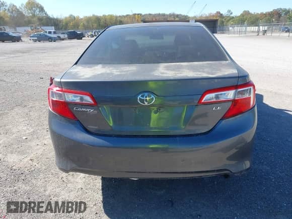 2013 Toyota Camry L с VIN 4T1BF1FK6DU265201, выставлен на аукционе IAAI как лот 43085012 с пробегом 78 576 миль миль и . История ставок и продаж доступна на DreamBid. Изображение 17.