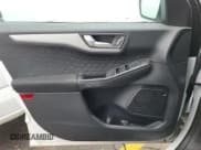 ✅ 2020 Ford Escape SE • VIN: 1FMCU9G65LUB80729 • Lot: 42190783. Listed on IAAI with 51,768 mi. Free auction sales archive from the USA and detailed vehicle history report at DreamBid. Image 1.