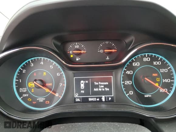 ✅ 2017 Chevrolet Cruze Premier • VIN: 1G1BF5SM6H7195893 • Lot: 41030333. Wystawiony na Copart z przebiegiem 58 422 mil. Bezpłatny archiwum sprzedaży aukcyjnych z USA i szczegółowy raport historii pojazdu na DreamBid. Zdjęcie 9.