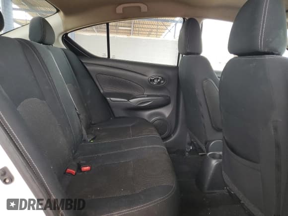 ✅ 2017 Nissan Versa SV • VIN: 3N1CN7AP8HL814174 • Lot: 55876165. Listed on Copart with 60,040 mi. Free auction sales archive from the USA and detailed vehicle history report at DreamBid. Image 10.