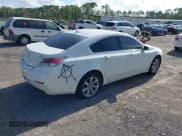 ✅ 2013 Acura TL • VIN: 19UUA8F21DA016926 • Lot: 42576107. Listed on IAAI with 170,073 mi. Free auction sales archive from the USA and detailed vehicle history report at DreamBid. Image 4.