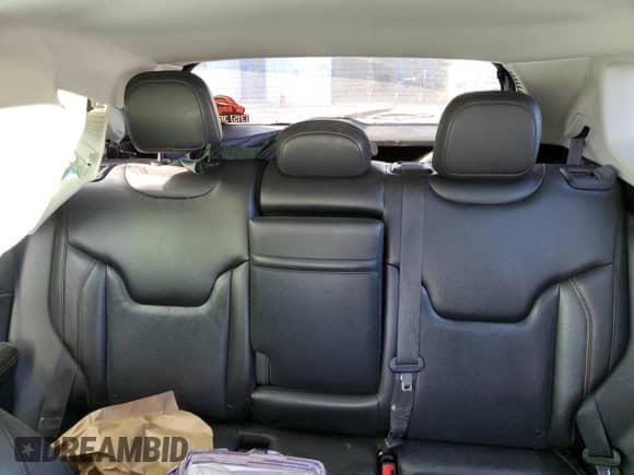 2018 Jeep Compass Limited с VIN 3C4NJDCB2JT185776, выставлен на аукционе Copart как лот 84386565 с пробегом 123 200 миль миль и Списание • Salvage title. История ставок и продаж доступна на DreamBid. Изображение 10.