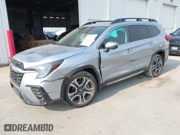 ✅ 2023 Subaru Ascent Limited • VIN: 4S4WMAUD2P3416461 • Lot: 42492132. Listed on IAAI with 25,658 mi. Free auction sales archive from the USA and detailed vehicle history report at DreamBid. Image 2.