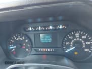 ✅ 2018 Ford F-150 XL • VIN: 1FTEX1CB3JKE21074 • Lot: 43141849. Wystawiony na IAAI z przebiegiem 165 245 mil. Bezpłatny archiwum sprzedaży aukcyjnych z USA i szczegółowy raport historii pojazdu na DreamBid. Zdjęcie 7.