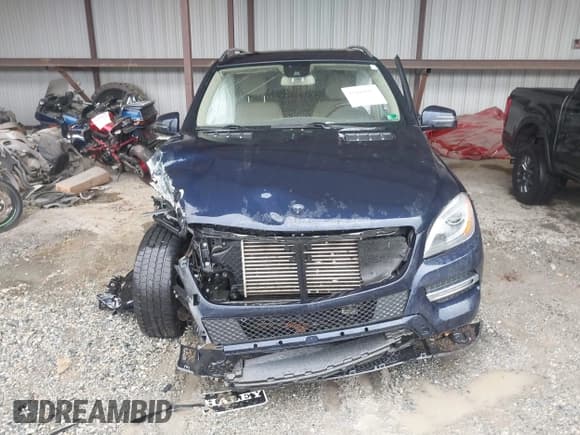 ✅ 2014 Mercedes-Benz M 350 • VIN: 4JGDA2EBXEA385648 • Lot: 41949867. Listed on IAAI with 228,140 mi. Free auction sales archive from the USA and detailed vehicle history report at DreamBid. Image 12.