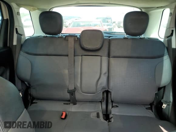 ✅ 2014 FIAT 500L Lounge • VIN: ZFBCFACH4EZ022320 • Lot: 66776564. Listed on Copart with 123,590 mi. Free auction sales archive from the USA and detailed vehicle history report at DreamBid. Image 10.